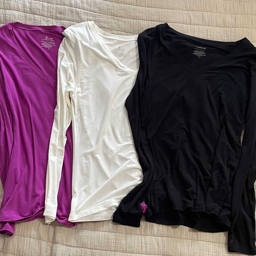 Cuddl Duds Women’s V-Neck Long Sleeve Top - White, Black, Fuchsia